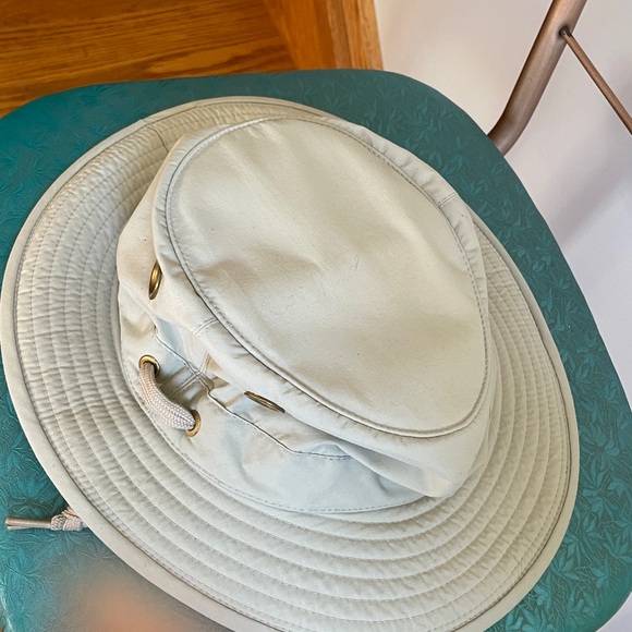 Tilley Bucket Hat - Picture 3 of 7